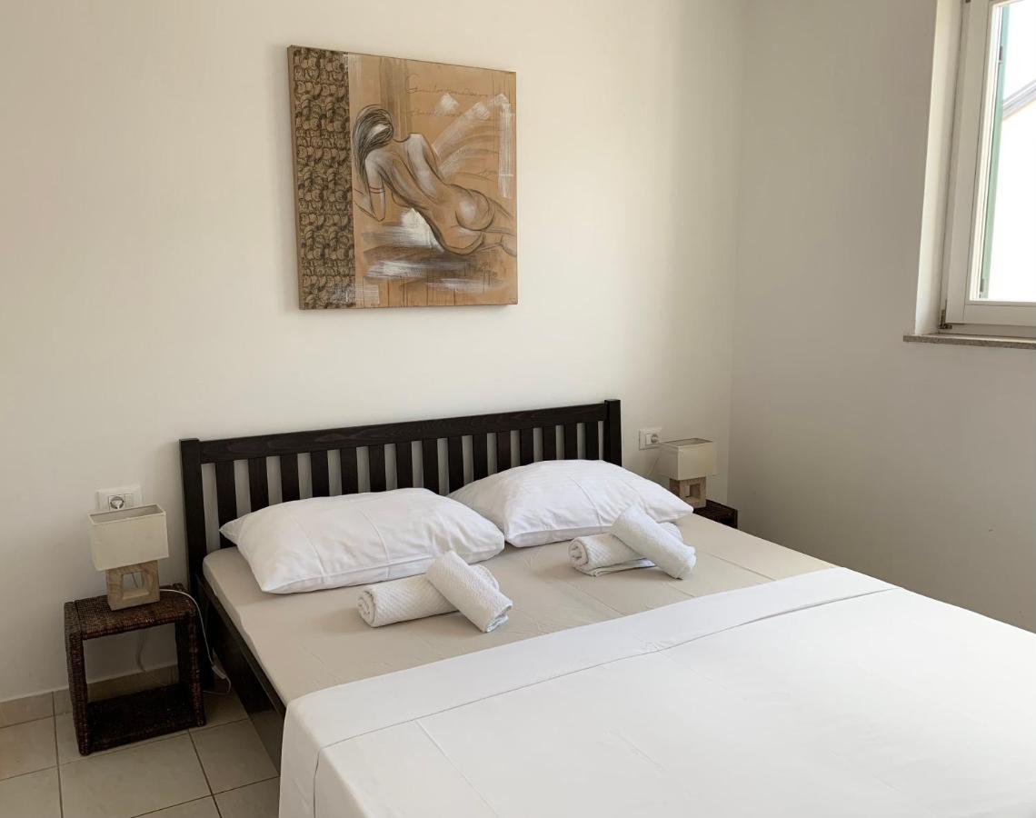 Apartments Happy Stay Center Baska Exterior photo